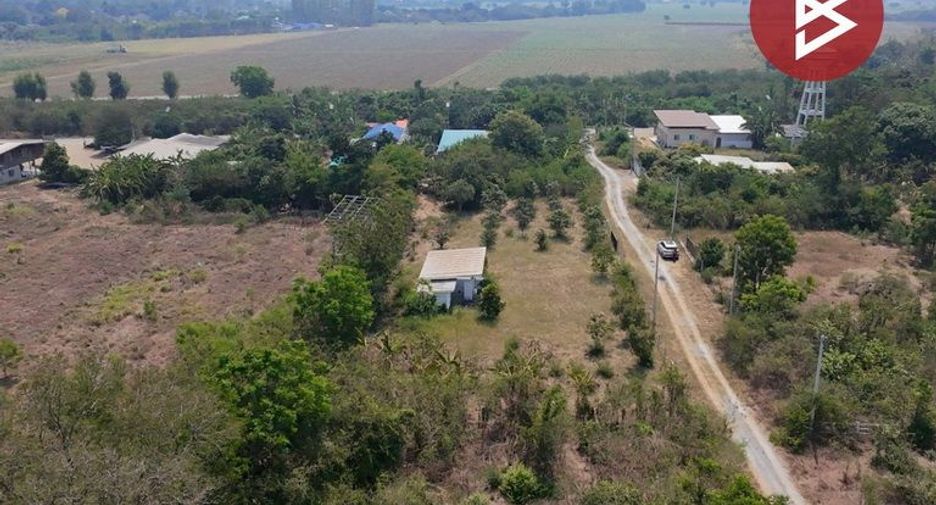 À vendre terrain à Kamphaeng Saen, Nakhon Pathom