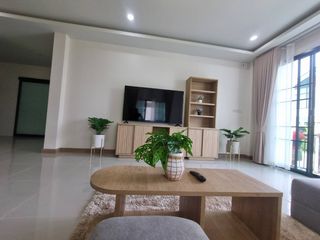 Casa en alquiler de 4 habitaciones en Hang Dong, Chiang Mai