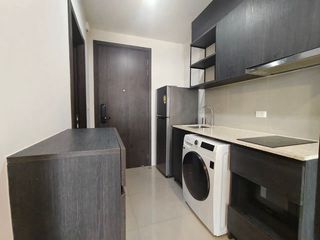 Продажа 1 кровать кондо в Хуаи Кхщанг, Бангкок
