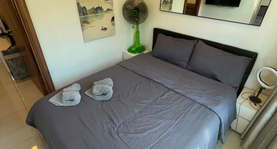 For sale 1 bed condo in Bang Lamung, Chonburi