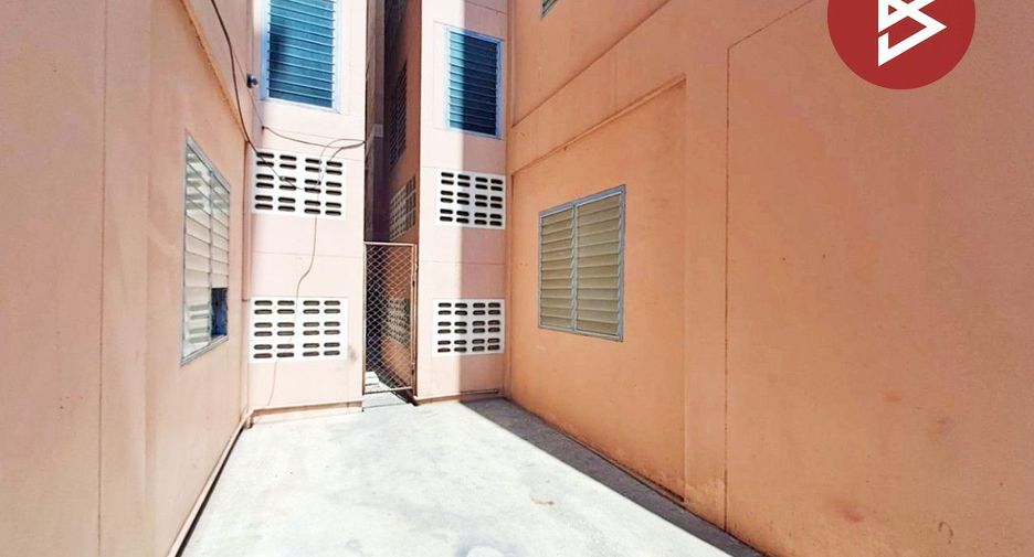 For sale 116 ベッドルーム apartment in Khlong Luang, Pathum Thani