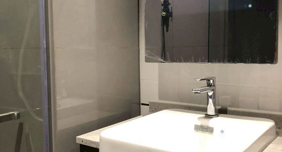 For sale studio condo in Bang Rak, Bangkok
