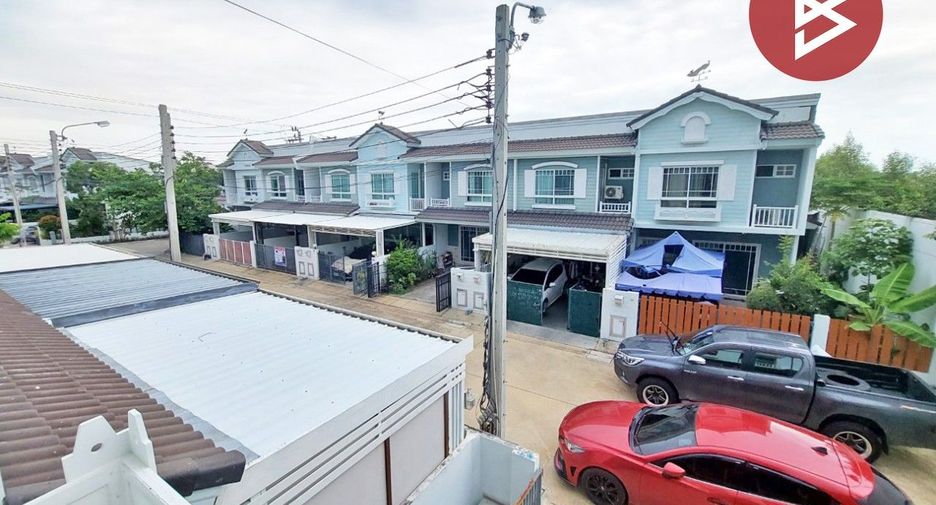 For sale 2 bedrooms townhouse in Phra Samut Chedi, Samut Prakan