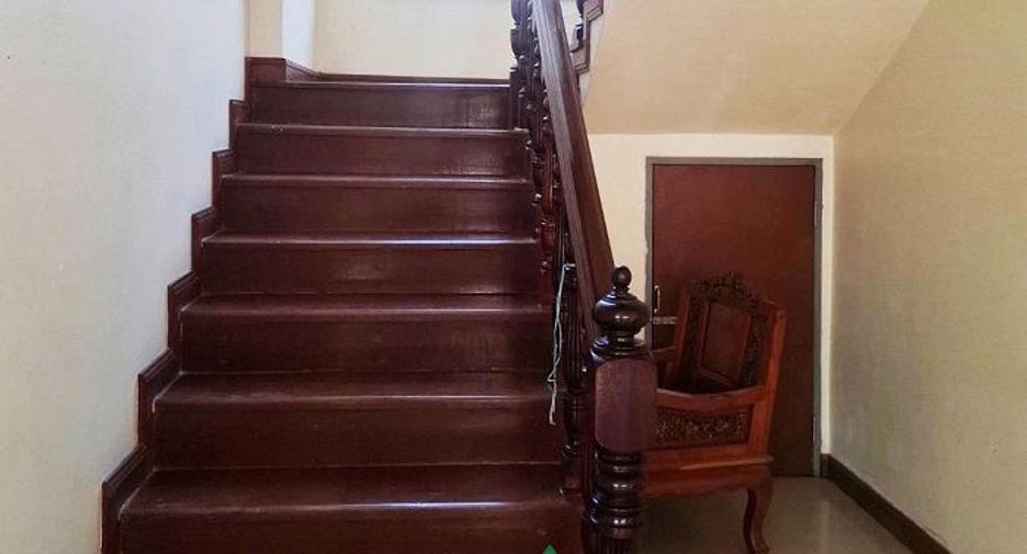 Casa en venta de 5 habitaciones en Mueang Nonthaburi, Nonthaburi