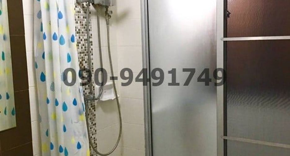 For rent 3 bedrooms townhouse in Bueng Kum, Bangkok