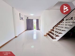 For sale 2 ベッドルーム townhouse in Mueang Samut Sakhon, Samut Sakhon
