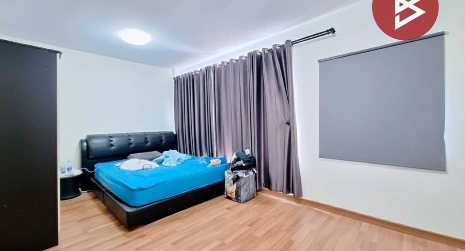 À vendre 2 chambres maison de ville à Mueang Samut Sakhon, Samut Sakhon