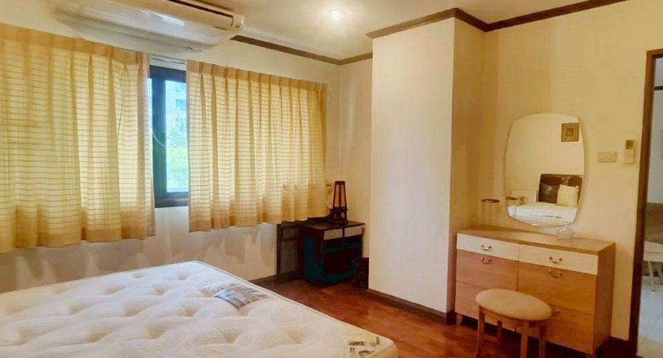 À louer 2 chambres condo à Khlong Toei, Bangkok