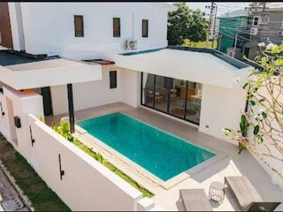 For rent 3 bedrooms villa in Mueang Phuket, Phuket