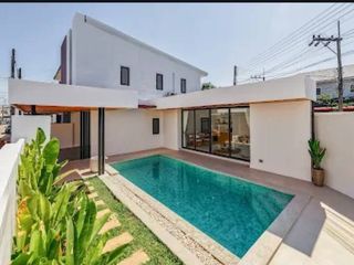 For rent 3 bedrooms villa in Mueang Phuket, Phuket