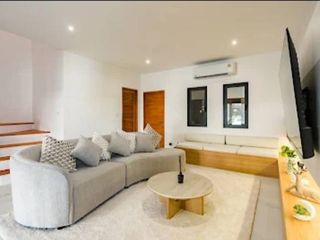 For rent 3 bedrooms villa in Mueang Phuket, Phuket