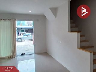 For sale 3 bedrooms townhouse in Sai Mai, Bangkok