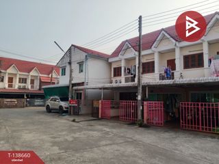 For sale 3 bedrooms townhouse in Sai Mai, Bangkok