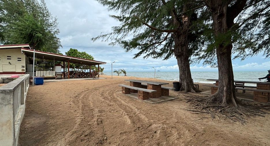 Casa en alquiler de 4 habitaciones en Klaeng, Rayong