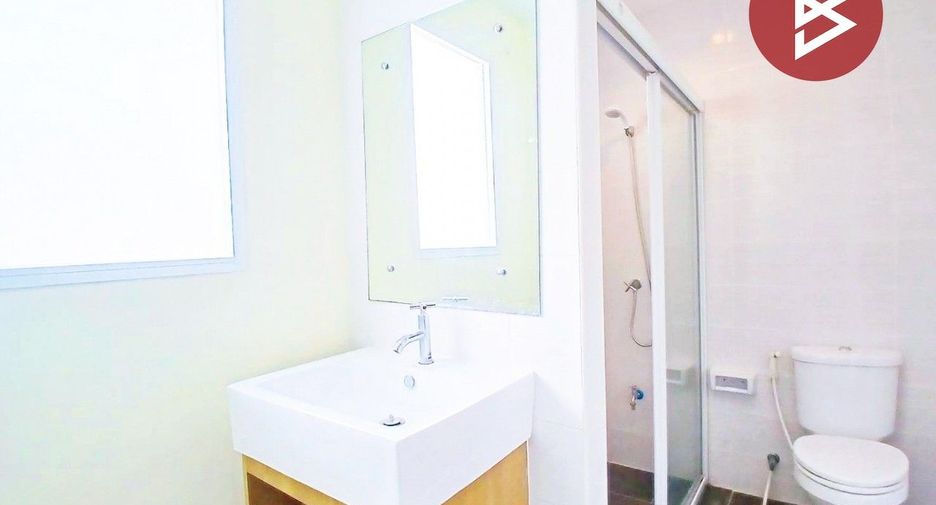 For sale 3 bedrooms townhouse in Bang Phli, Samut Prakan