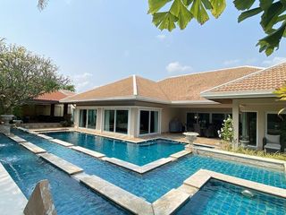 Haus zum Kauf mit 4 Zimmer in Bang Lamung, Chonburi