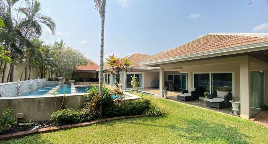 Haus zum Kauf mit 4 Zimmer in Bang Lamung, Chonburi