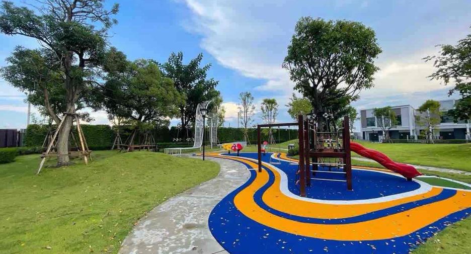Аренда 3 спальни таунхаус в Bang Phli, Самутпракан