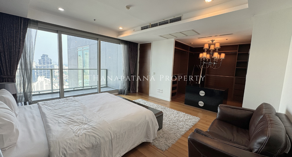 Wohnung zum Kauf mit 4 Zimmer in Sathon, Bangkok