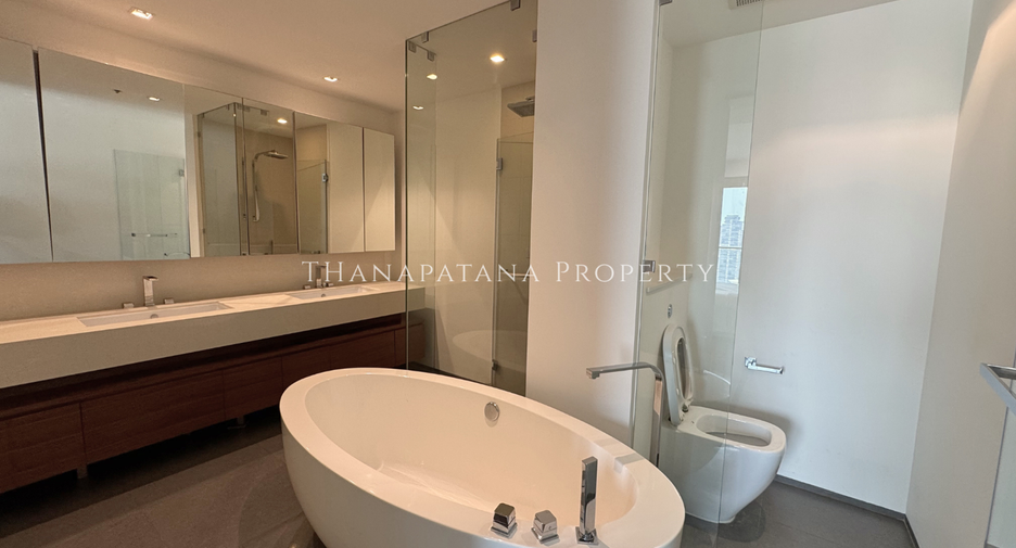 Wohnung zum Kauf mit 4 Zimmer in Sathon, Bangkok
