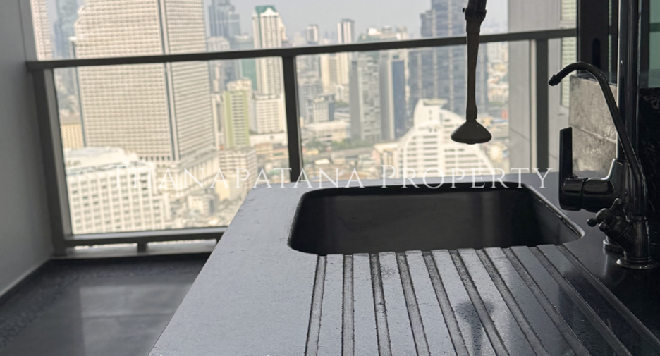 Wohnung zum Kauf mit 4 Zimmer in Sathon, Bangkok