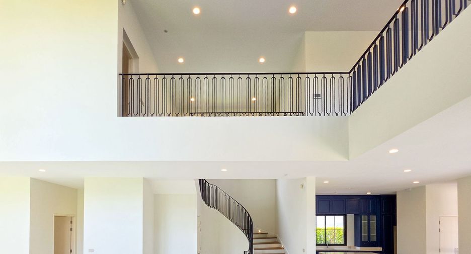 Haus zum Kauf mit 5 Zimmer in Bang Khen, Bangkok