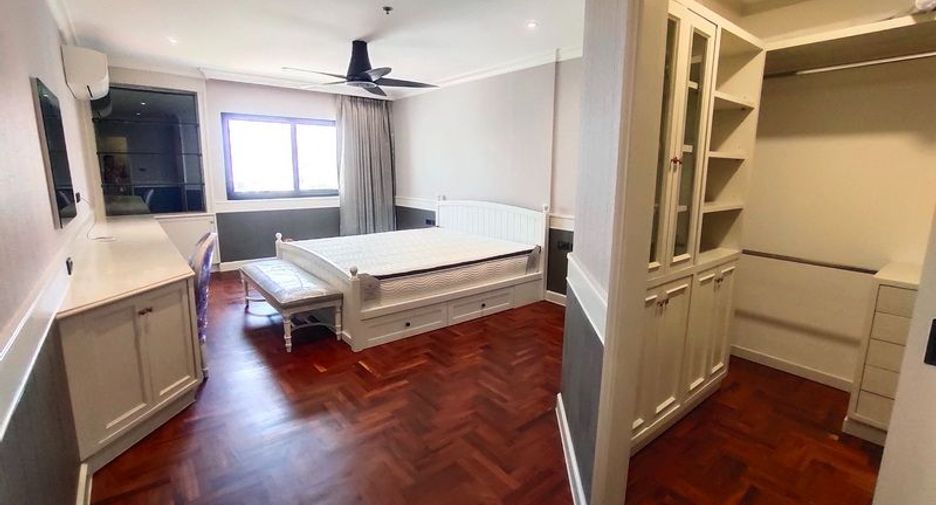 For rent 3 ベッドルーム condo in Watthana, Bangkok
