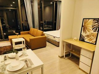Продажа 1 кровать кондо в Хуаи Кхщанг, Бангкок
