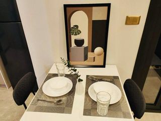 Продажа 1 кровать кондо в Хуаи Кхщанг, Бангкок