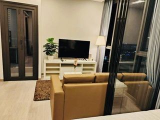 Продажа 1 кровать кондо в Хуаи Кхщанг, Бангкок