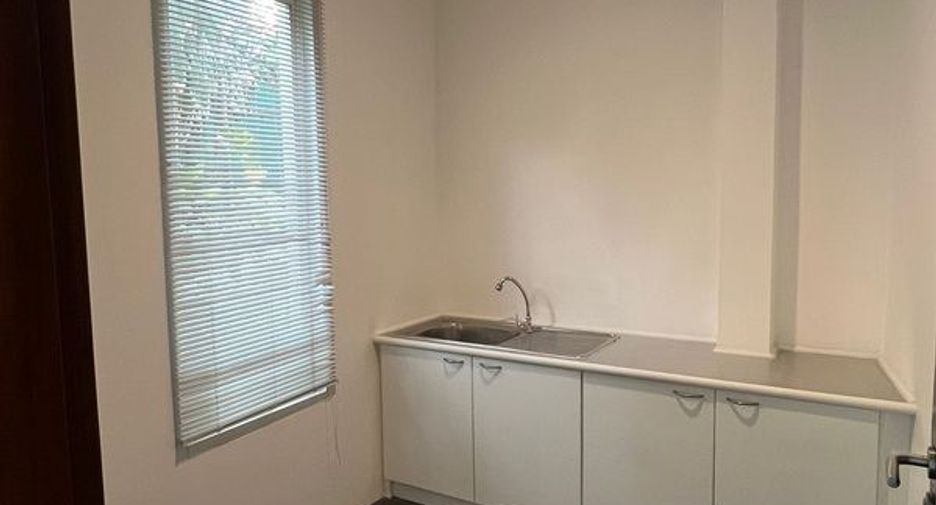 À vendre 4 chambres villa à Pak Kret, Nonthaburi