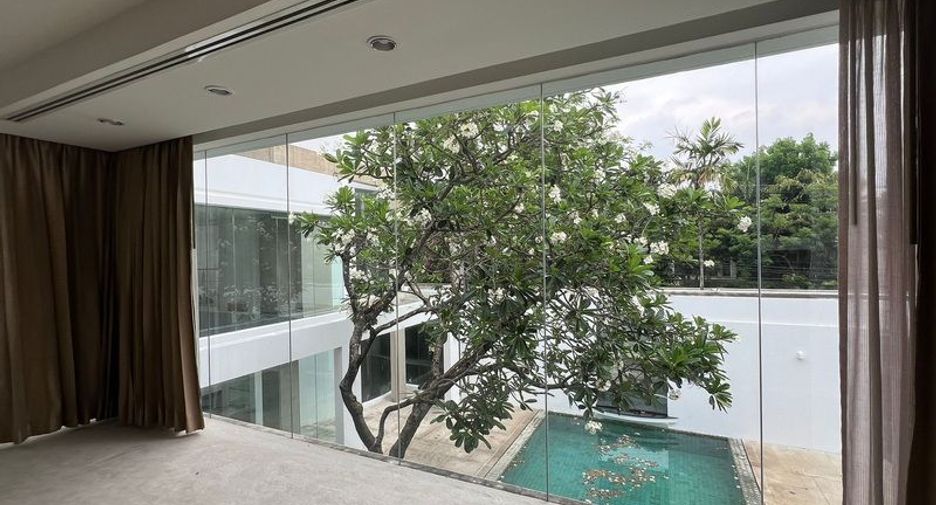 À vendre 4 chambres villa à Pak Kret, Nonthaburi