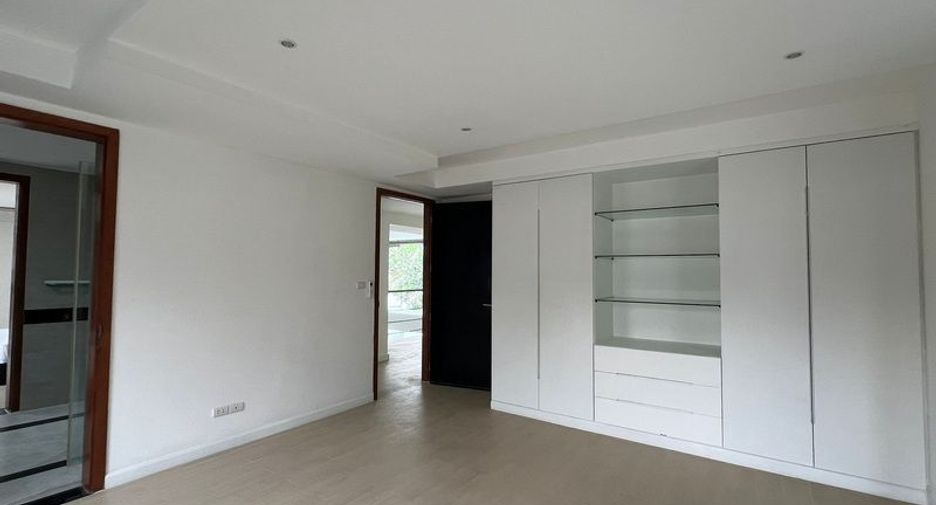 À vendre 4 chambres villa à Pak Kret, Nonthaburi