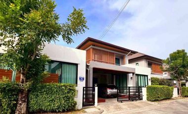 For rent 4 bedrooms house in Bang Phli, Samut Prakan