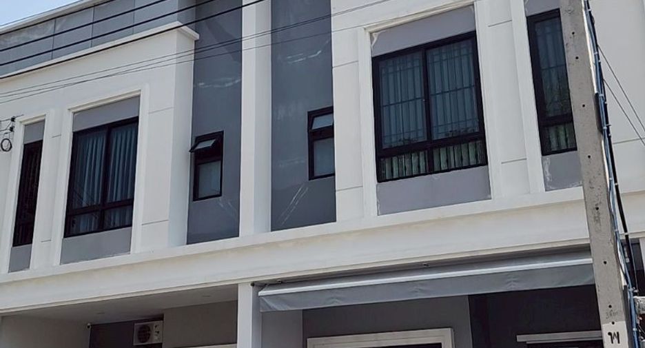 For sale 3 bedrooms townhouse in Bang Bo, Samut Prakan