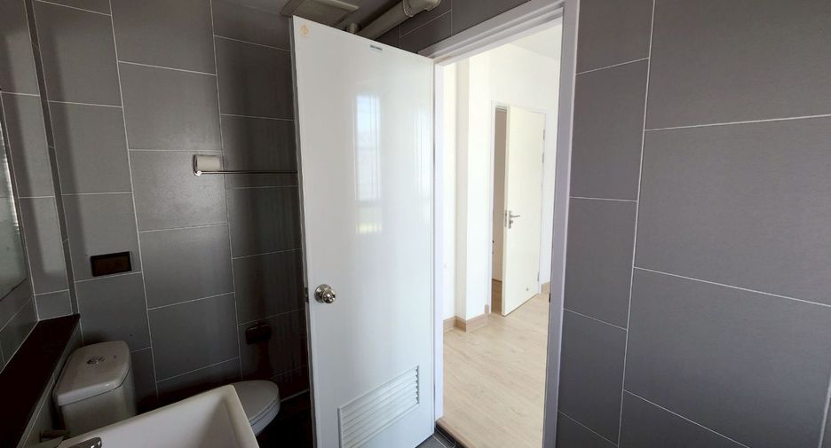 For sale 3 bedrooms townhouse in Bang Bo, Samut Prakan