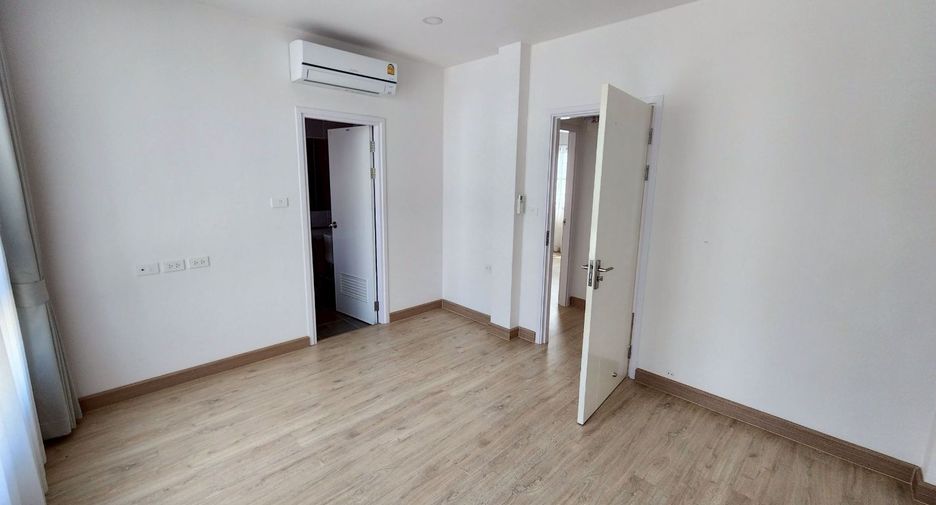 For sale 3 bedrooms townhouse in Bang Bo, Samut Prakan