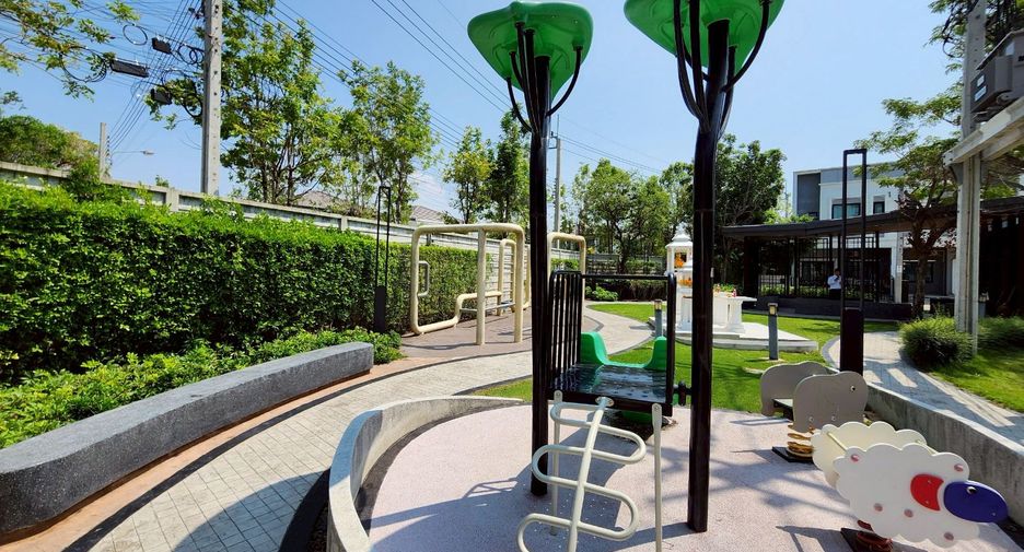 For sale 3 bedrooms townhouse in Bang Bo, Samut Prakan