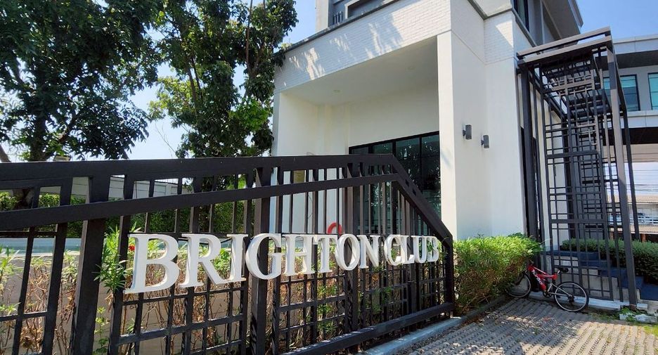 For sale 3 bedrooms townhouse in Bang Bo, Samut Prakan