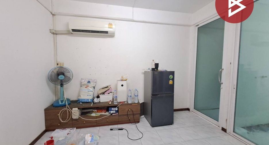 For sale 2 bedrooms retail Space in Min Buri, Bangkok