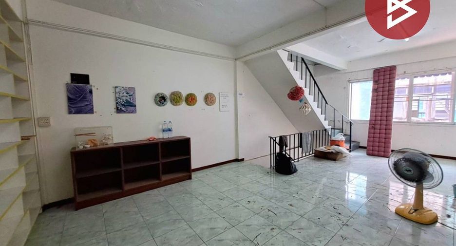 For sale 2 bedrooms retail Space in Min Buri, Bangkok