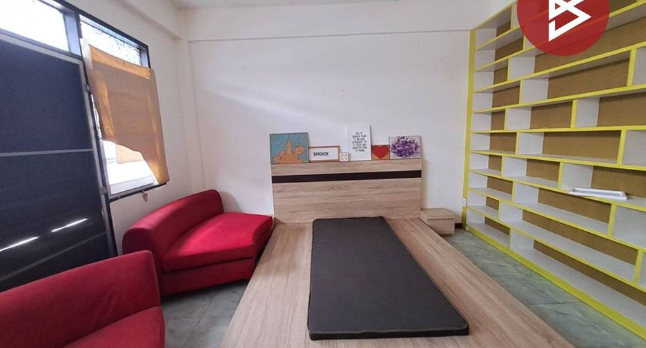 For sale 2 bedrooms retail Space in Min Buri, Bangkok