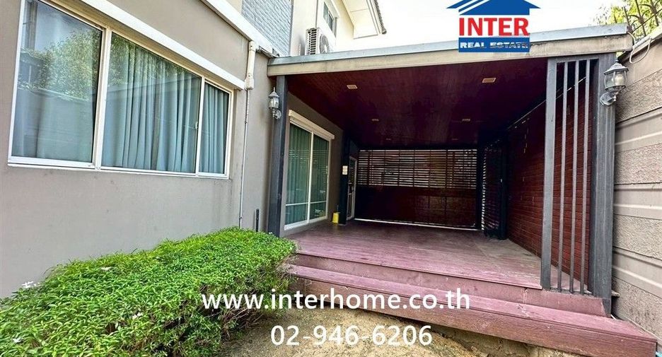 For sale 3 bedrooms house in Sai Mai, Bangkok