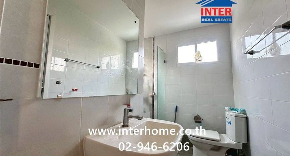 For sale 3 bedrooms house in Sai Mai, Bangkok