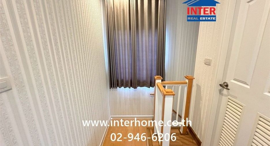For sale 3 bedrooms house in Sai Mai, Bangkok