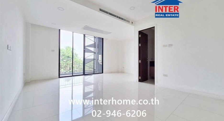 For rent and for sale retail Space in Bang Na, Bangkok