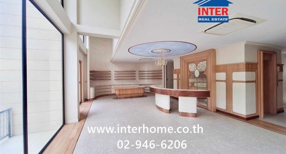 For rent and for sale retail Space in Bang Na, Bangkok