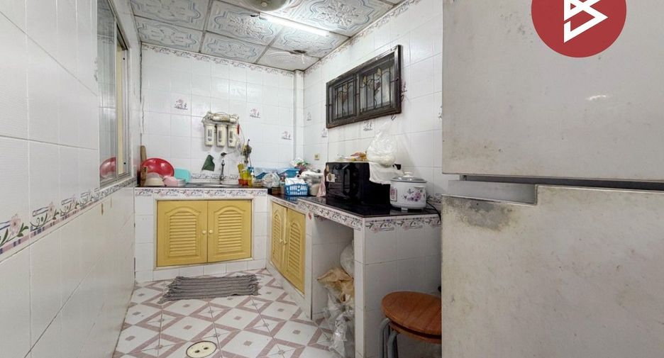For sale 3 ベッドルーム townhouse in Khlong Luang, Pathum Thani