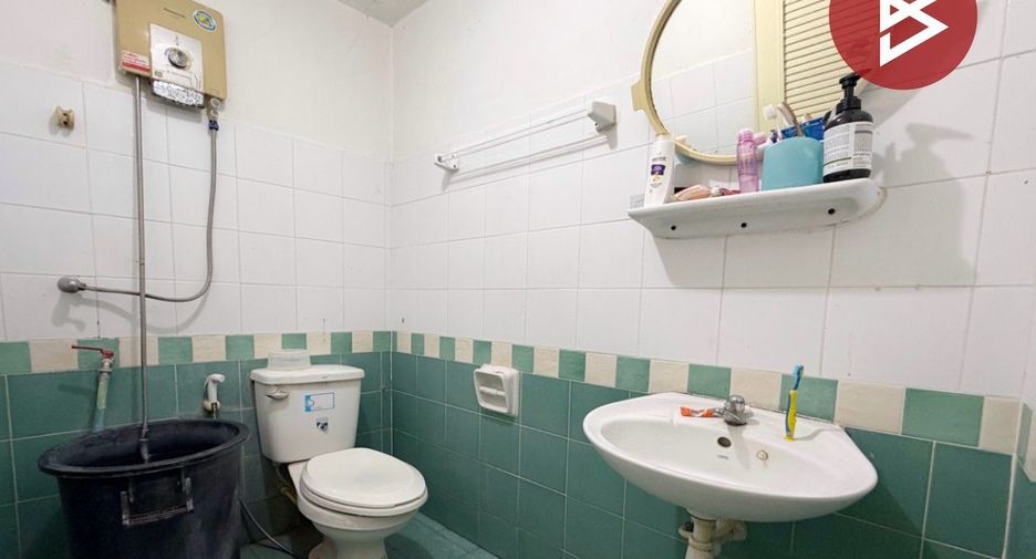 For sale 3 ベッドルーム townhouse in Khlong Luang, Pathum Thani