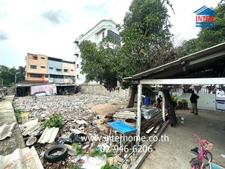 For sale land in Phra Khanong, Bangkok